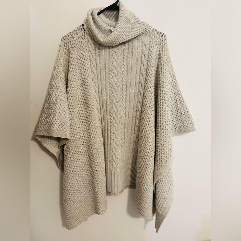 Lulu lemon knit sweater poncho